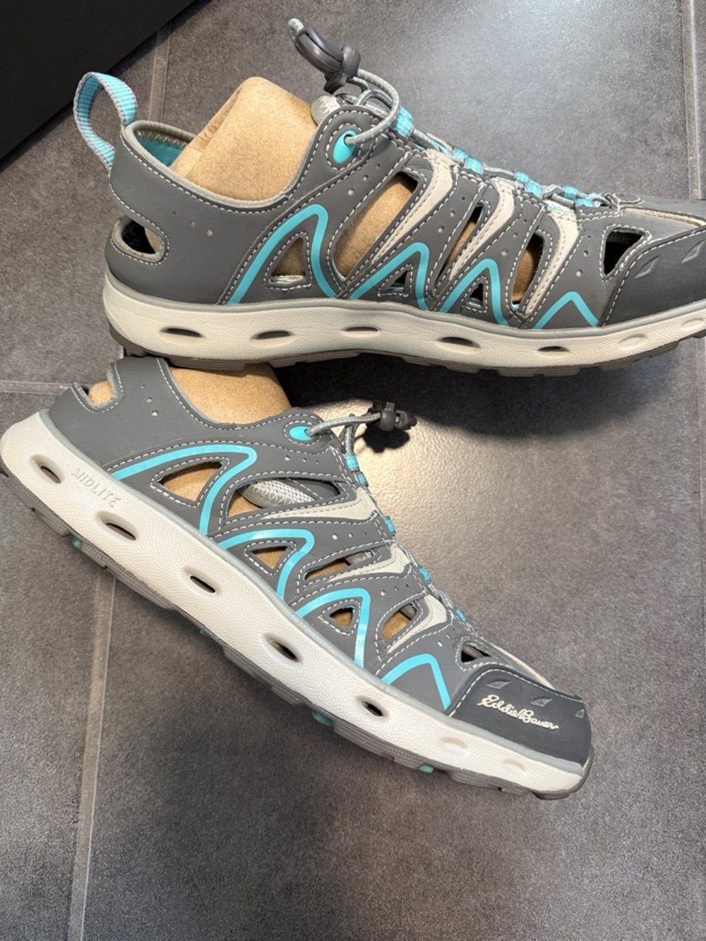 Eddie Bauer Women's Stine Amphib Water Shoes Chrome 9.5m